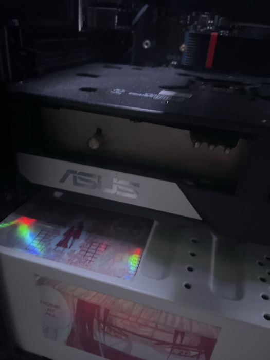 Asus Amd Radeon RX 6600 XT OC Edition GDDR6