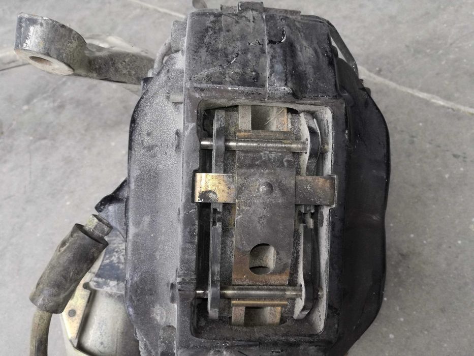 Sistema de travagem BMW 728(E38) Completo