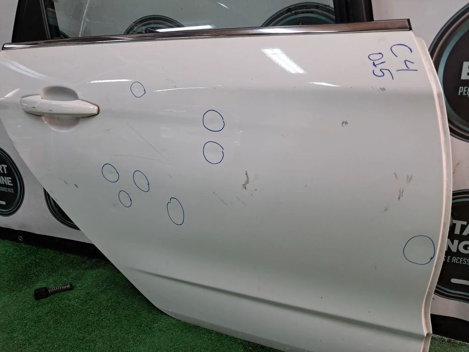 Citroen C4 2010-2018 Porta Frente direita e Tras direita