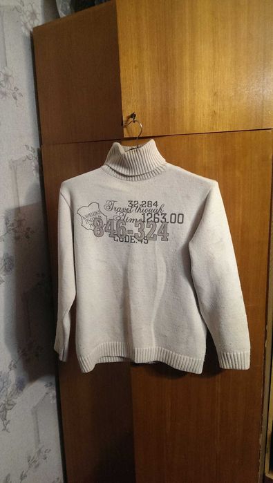 Мужской тёплый  свитер размер L- xL