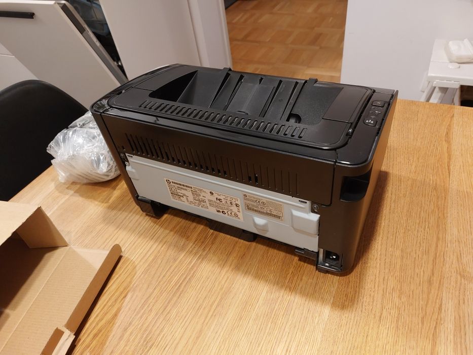 Drukarka laserowa HP LaserJet P1102w wifi; 4 000 przebieg + dwa tonery