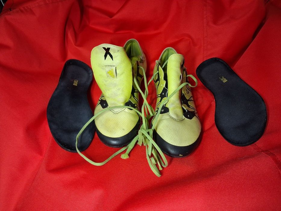 Футбольні бутси/Сороконіжки 39 р adidas