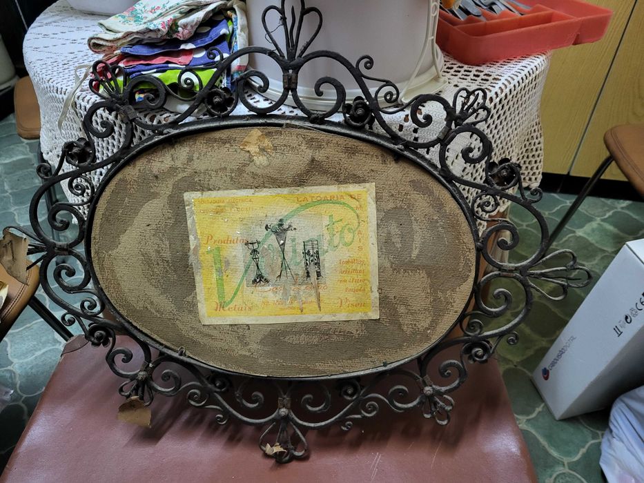 Vendo espelho/cabide em ferro forjado