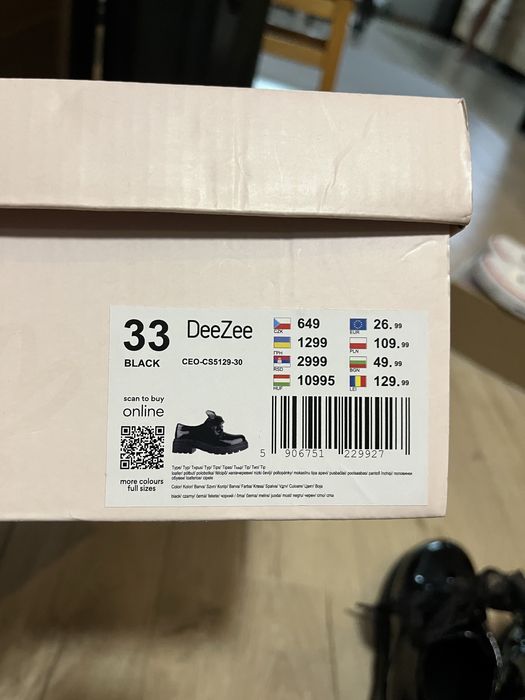 Lakierki DeeZee r.33