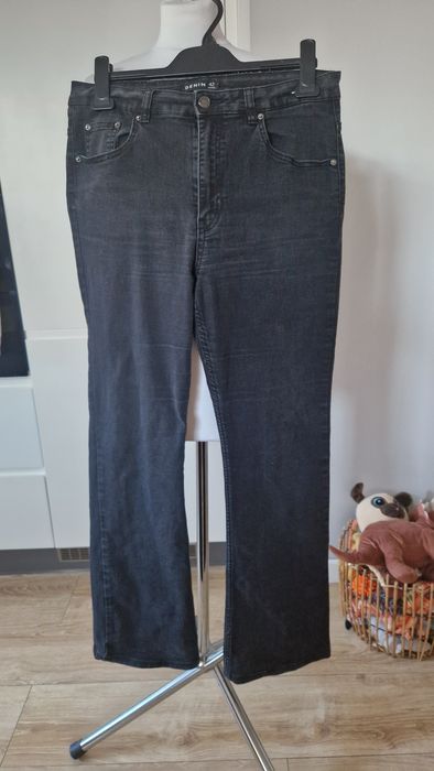 Swietne dzinsy dzwony Zara 42