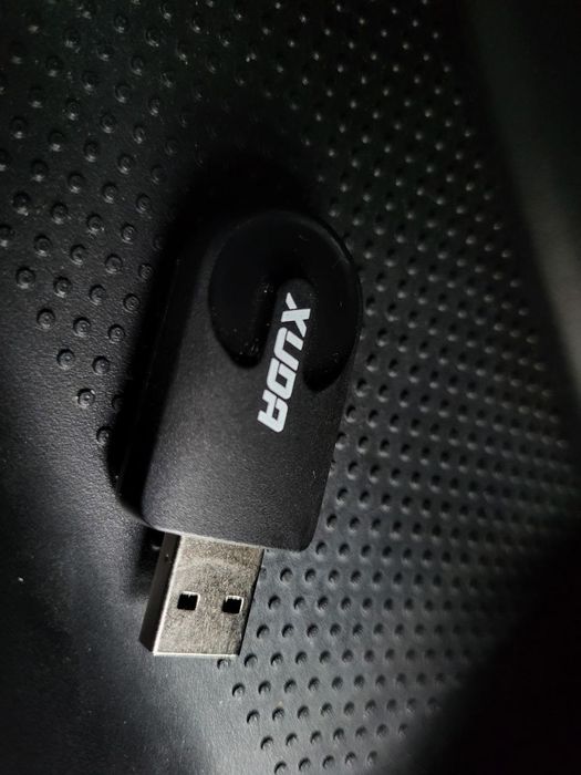 Бездротовий адаптер Apple Carplay/Android auto Bluetooth Wi-Fi