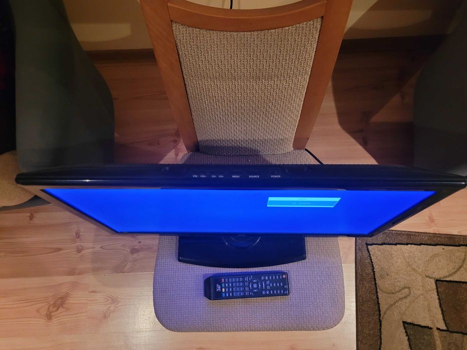 Telewizor 24'' JTC DVB-82401
