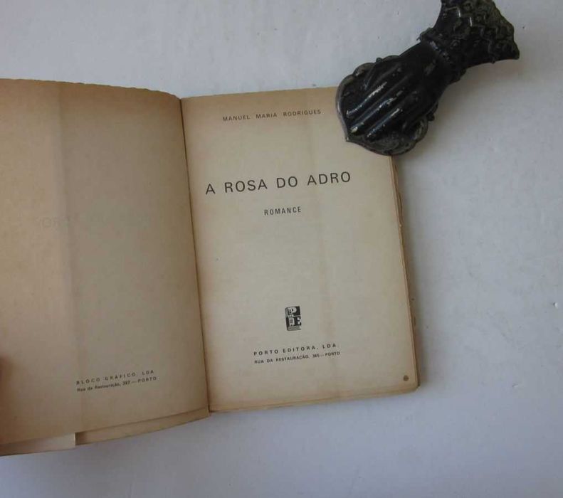 Manuel M. Rodrigues - A ROSA DO ADRO