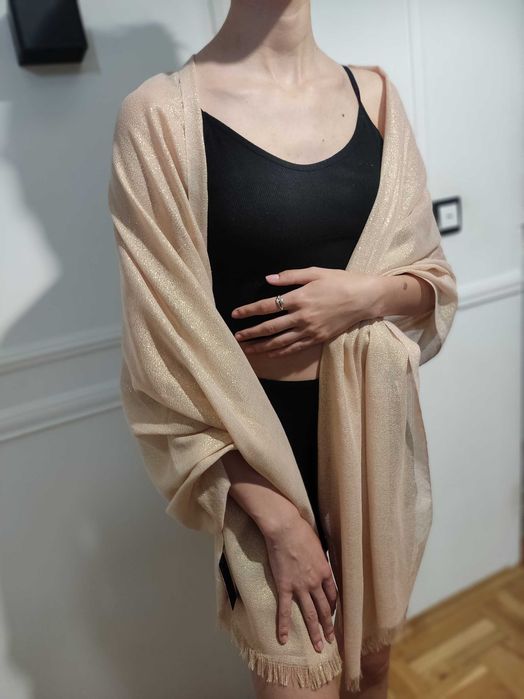 Elegancki Błyszczący szal Na ramiona narzutka szalik pudrowy róż połysk
