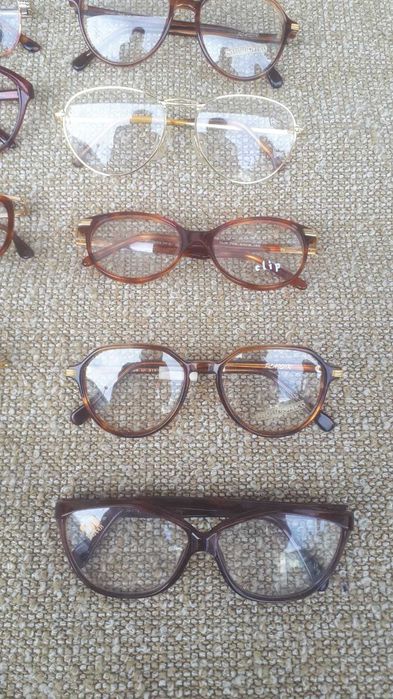 Óculos (várias marcas) low-cost