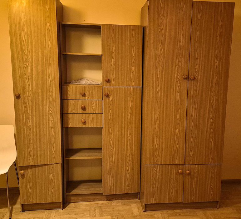 meblościanka, regały