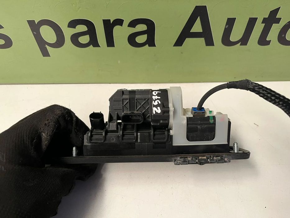 Mercedes A W177 PEÇAS TAMPA MALA
