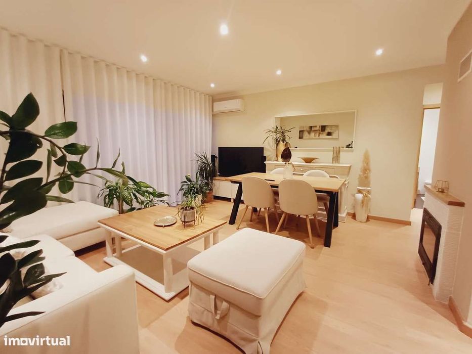 Apartamento T2 Totalmente Remodelado na Quinta do Romão, Quarteira — Quarteira, Faro