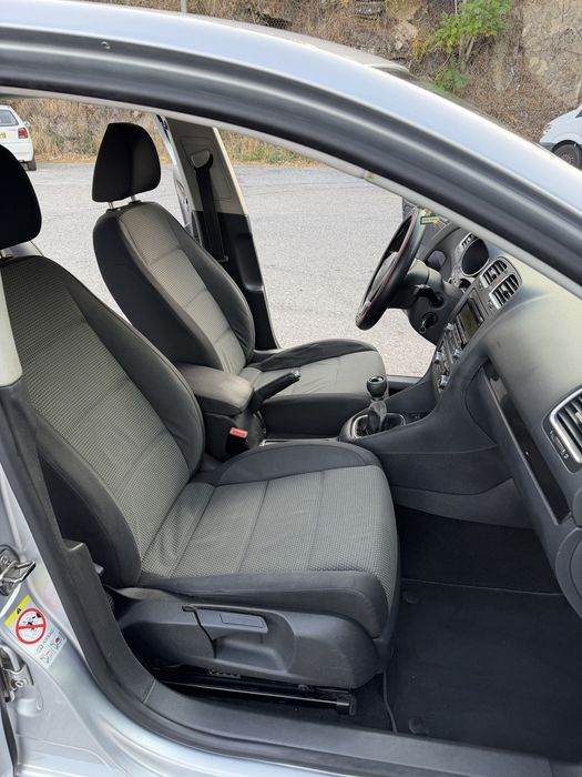 Volkswagen Golf VI 1.6 Tdi Trendline Bluemotion