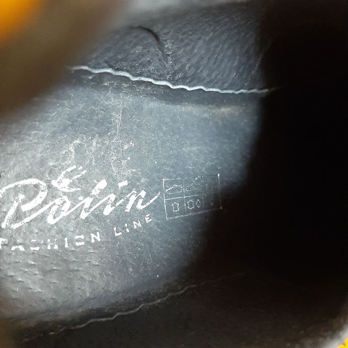 Стильні шкіряні кросівки чорно-жовті 37 р.