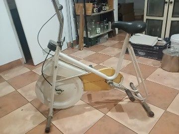 Rower stacjonarny z Holandii