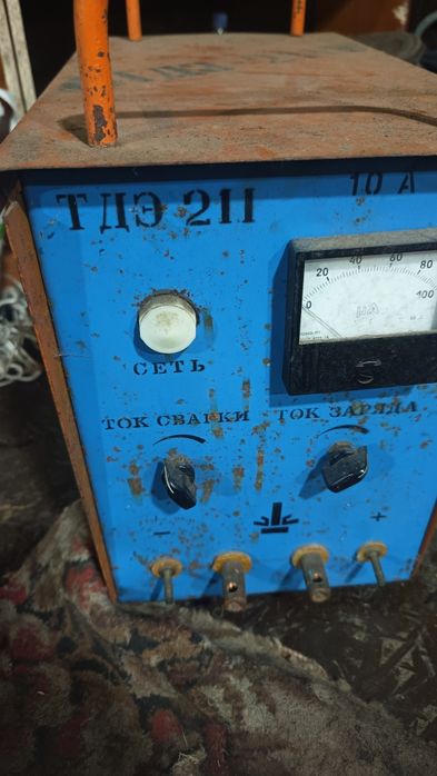 Сварочный аппарат+зарядное устройство . очень хорошо подойдёт для Сто