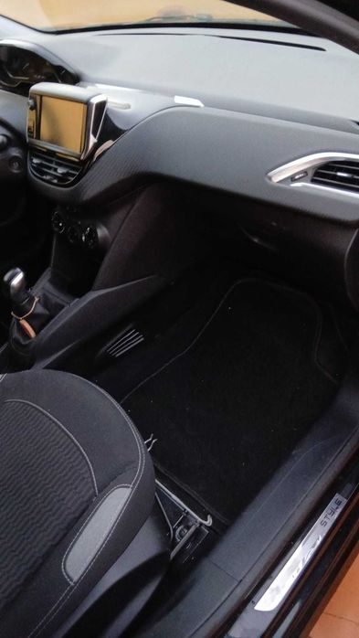 Peugeot 208 1.2 PureTech