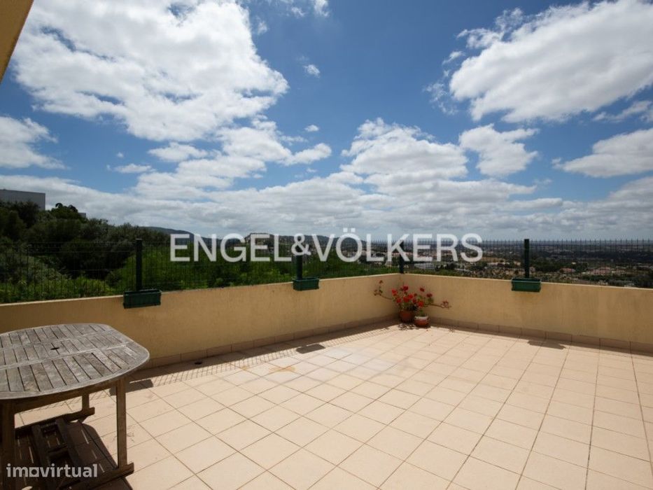 Apartamento Duplex T4 em Palmela