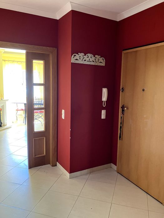 Apartamento T2 para arrendamento anual