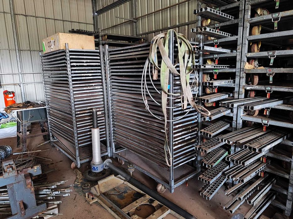 Carros para transporte de flores (central container)