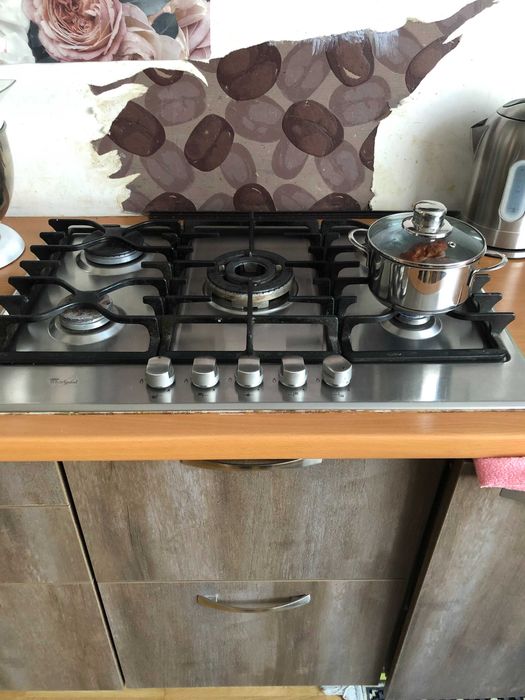 używana płyta gazowa Whirpool 73/51 cm do zabudowy