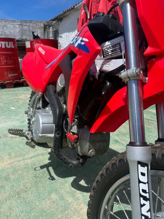 CRF 110F como nova