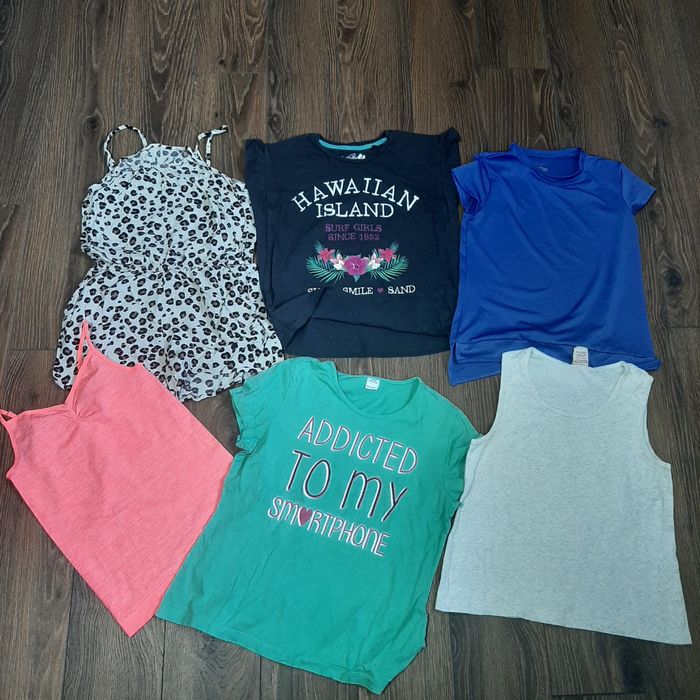 Продам огромный пакет вещей на девочку  12-13лет