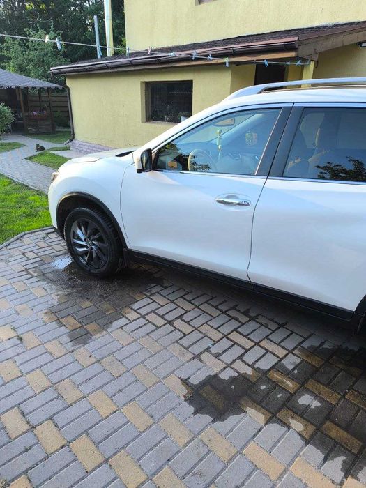 Nissan Rogue T32 SL 4WD