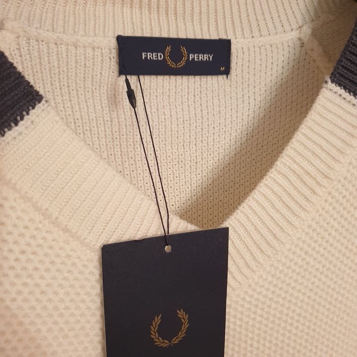 Sweter Fred Perry
