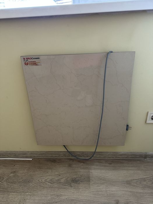 Продам электрический керамический обогреватель