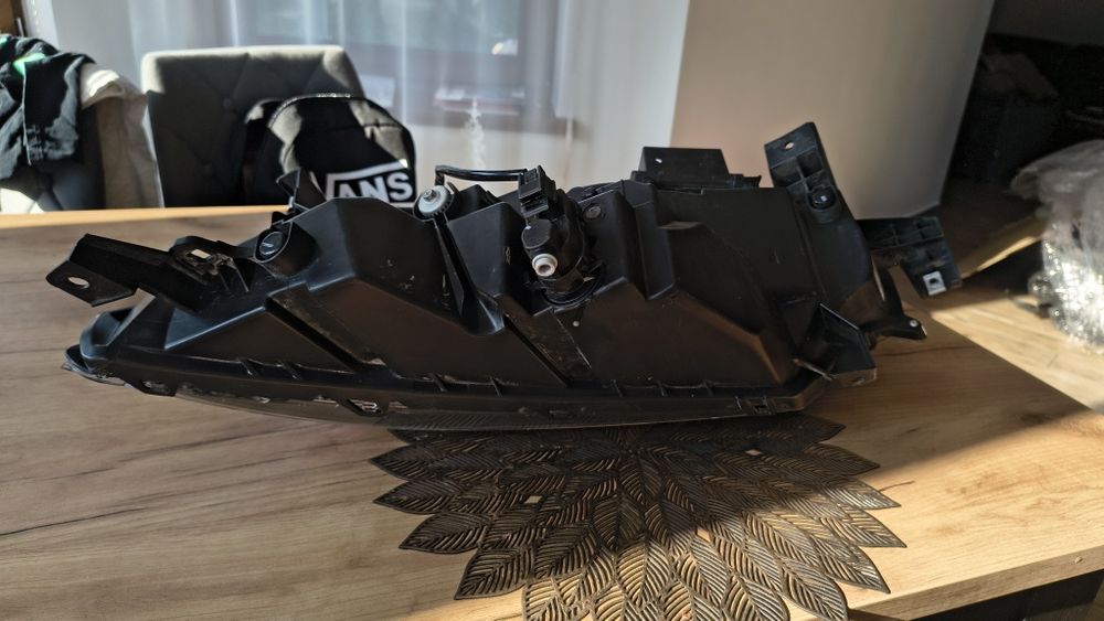 Lampa przód  prawa Mitsubishi Asx 2020