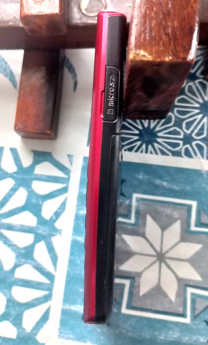 Samsung SGH-E200. Made in Korea. Полностью рабочий, в коллекцию!