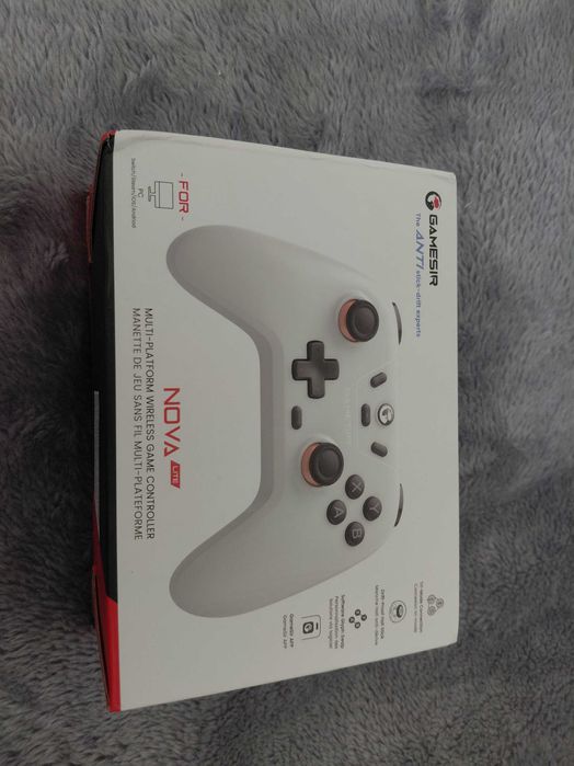 Kontroler GameSir Nova Lite | Hall Effect (Brak Driftu) | PC / Switch / Android