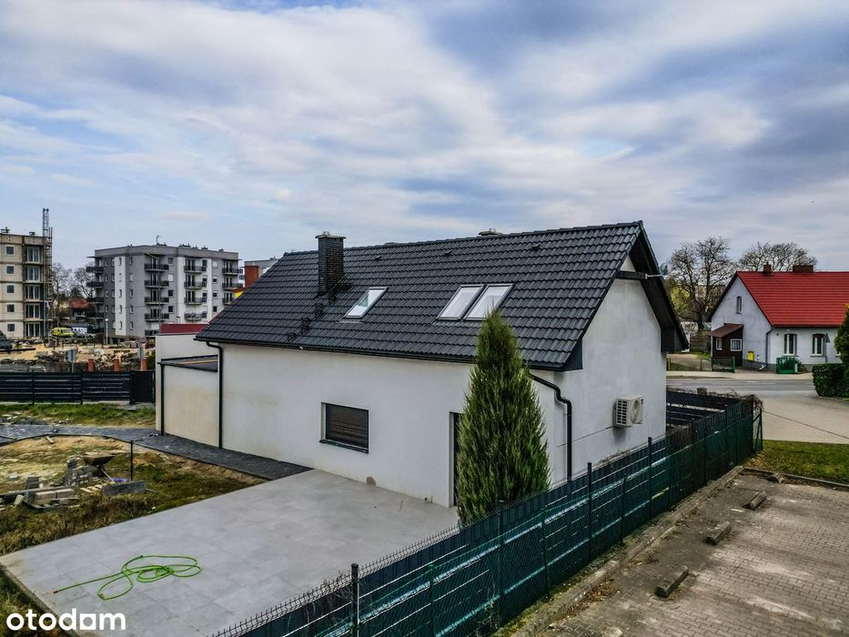 Nowoczesny Dom W Centrum|Działka 1670 M²|Garaż Dwustanowiskowy - Widok 3