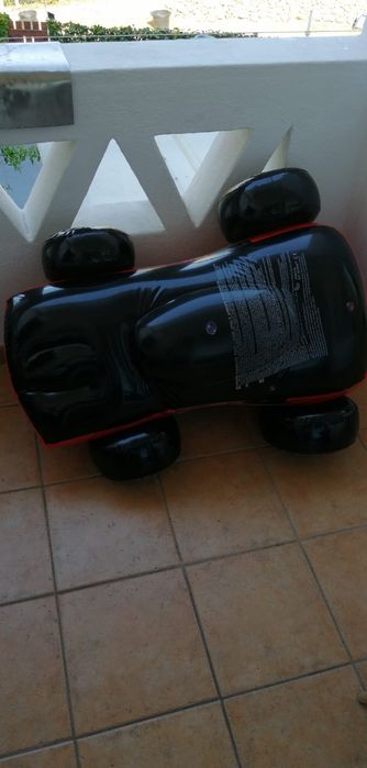 Bóia para praia e piscina