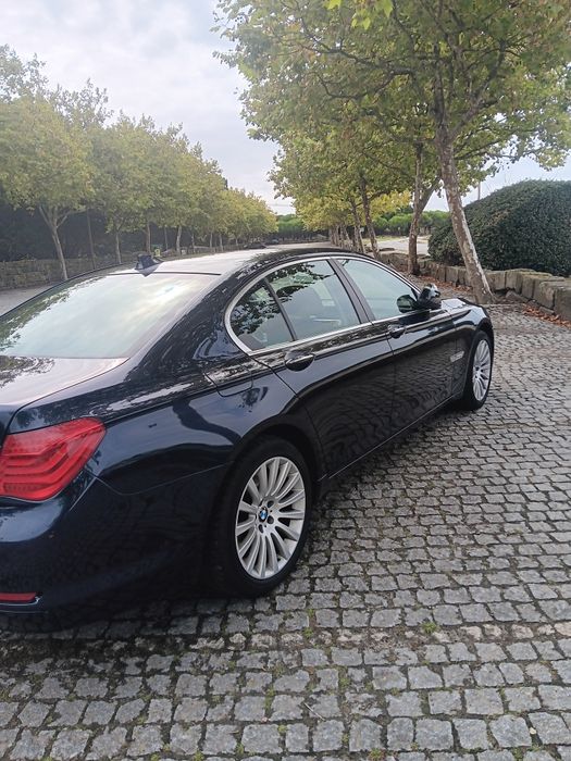Vendo BMW 730 d impecável