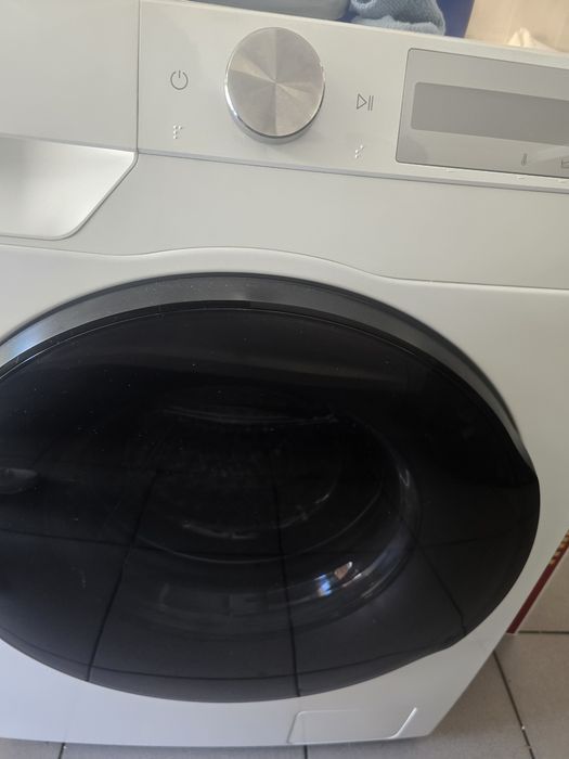 Máquina de lavar e secar roupa samsung  9/6 kg