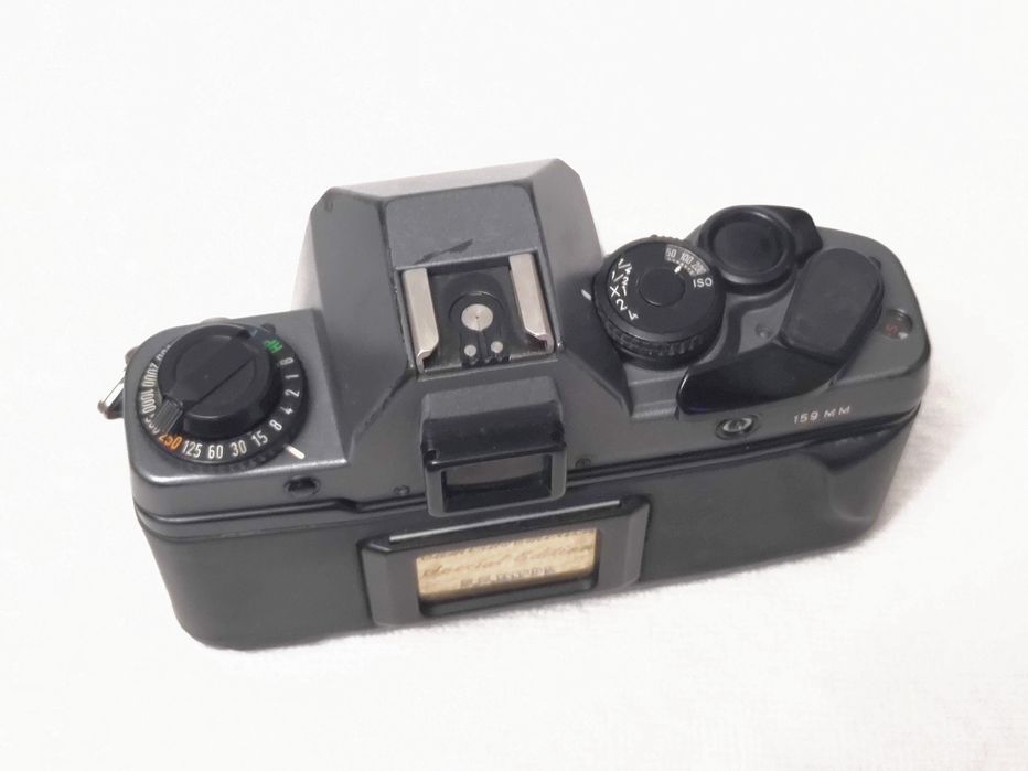 Плівковий Contax 159MM з номером СА 016