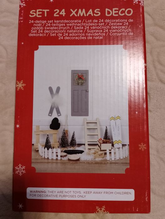 Набір декорацій до свята