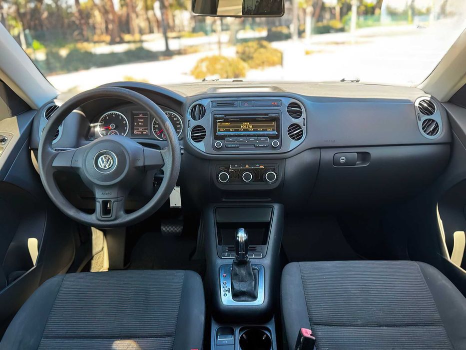 Volkswagen Tiguan      2013