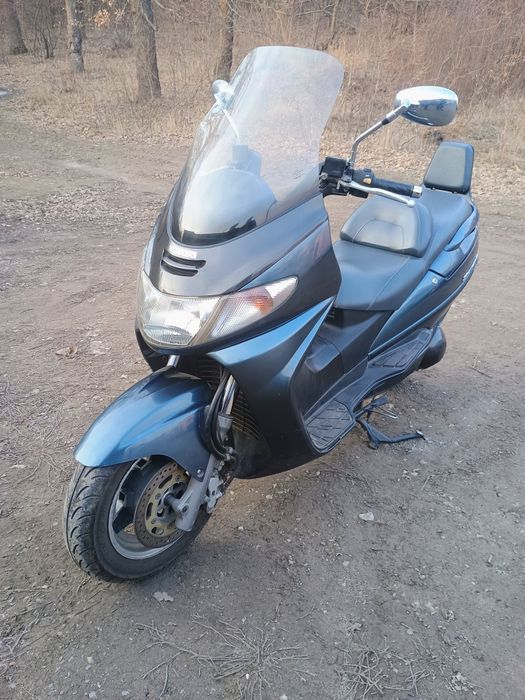 Suzuki Skywave 400