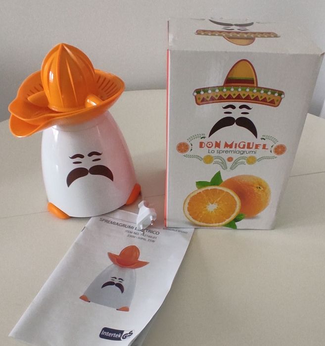 Elektryczna wyciskarka do cytrusów, bardzo fajna i oryginalna