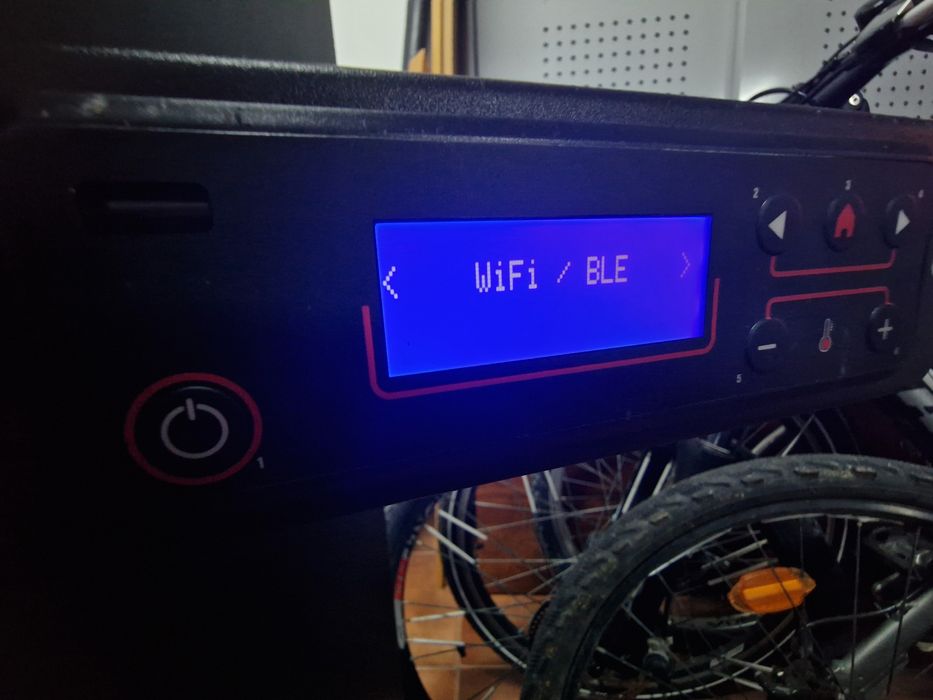 Caldeira a pellets Cadel Tile Plus WIFI - Como Nova