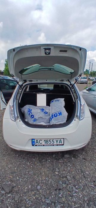 Ніссан Ліф 2014 продам