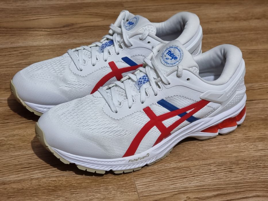 Оригінал 100% чоловічі кросівки asics gel kayano 26  eur 44