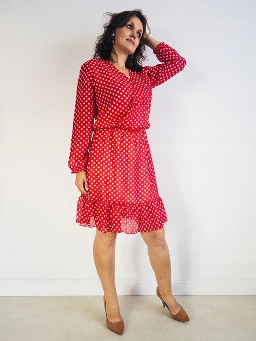 40 L Polska produkcja sukienka damska czerwona w groszki