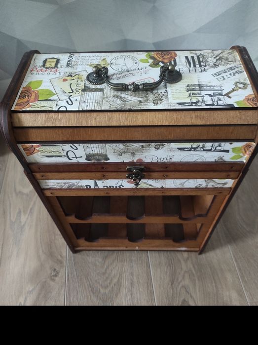 Міні-бар на 6 бутилок