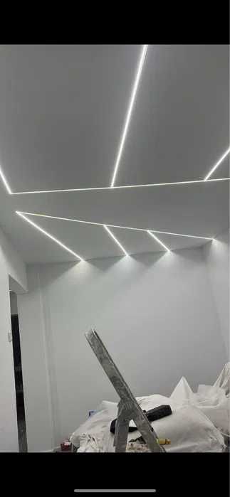 Ladrilhos e Azulejos, Casas de Banho e Cozinha...