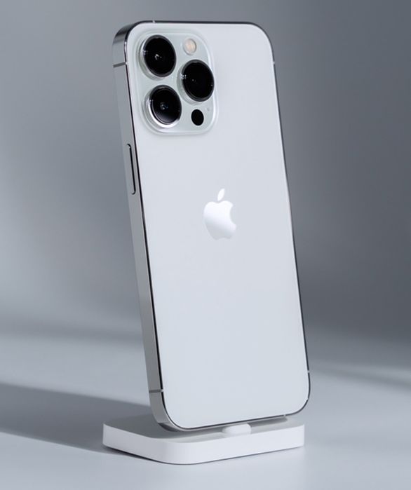 Продам айфон 13 pro, 256